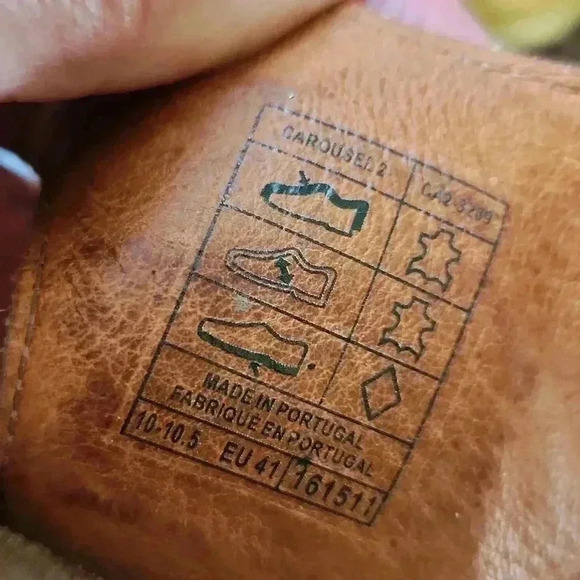 Taos Carousel 2 Wedge Sandals Metallic Gold Snake Print sz 10-10.5 - Picture 9 of 16